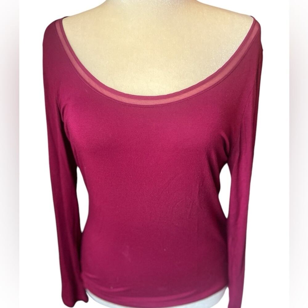 Elie Tahari Scoop Neck Long Sleeve Top - Large